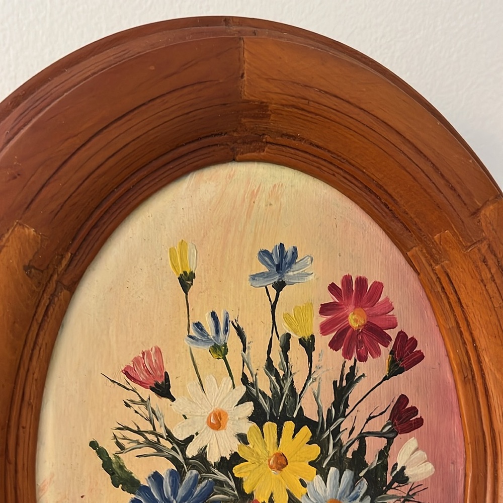 Vintage Oval Wooden Framed Floral Still Life Artist Signed - Picture 4 of 11